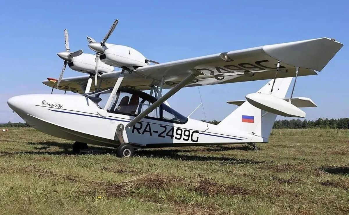 Пилот из Самарской области оштрафован за посадку гидросамолета на пруду в Башкирии