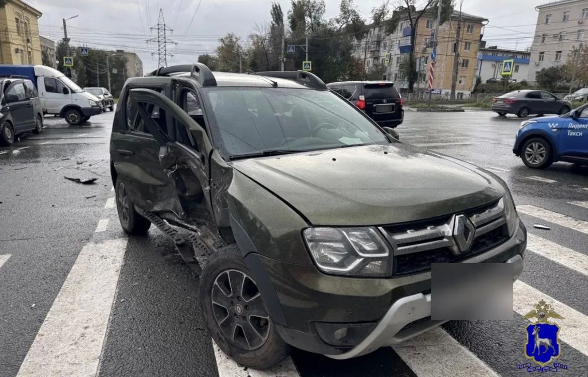 4 октября на территории Самарской области зарегистрировано 5 дорожно-транспортных происшествий, в которых пострадали 6 человек