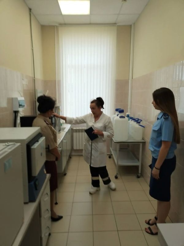 Начальник Территориального отдела Управления Роспотребнадзора по Самарской области в г. Чапаевске Куставлетова Ж.Б. приняла участие в проверке, организованной Прокуратурой м. р. Хворостянский Самарской области в отношении... Начальник Территориального отдела Управления Роспотребнадзора по Самарской области в г. Чапаевске Куставлетова Ж.Б. приняла участие в проверке, организованной Прокуратурой м. р. Хворостянский Самарской области в отношении...