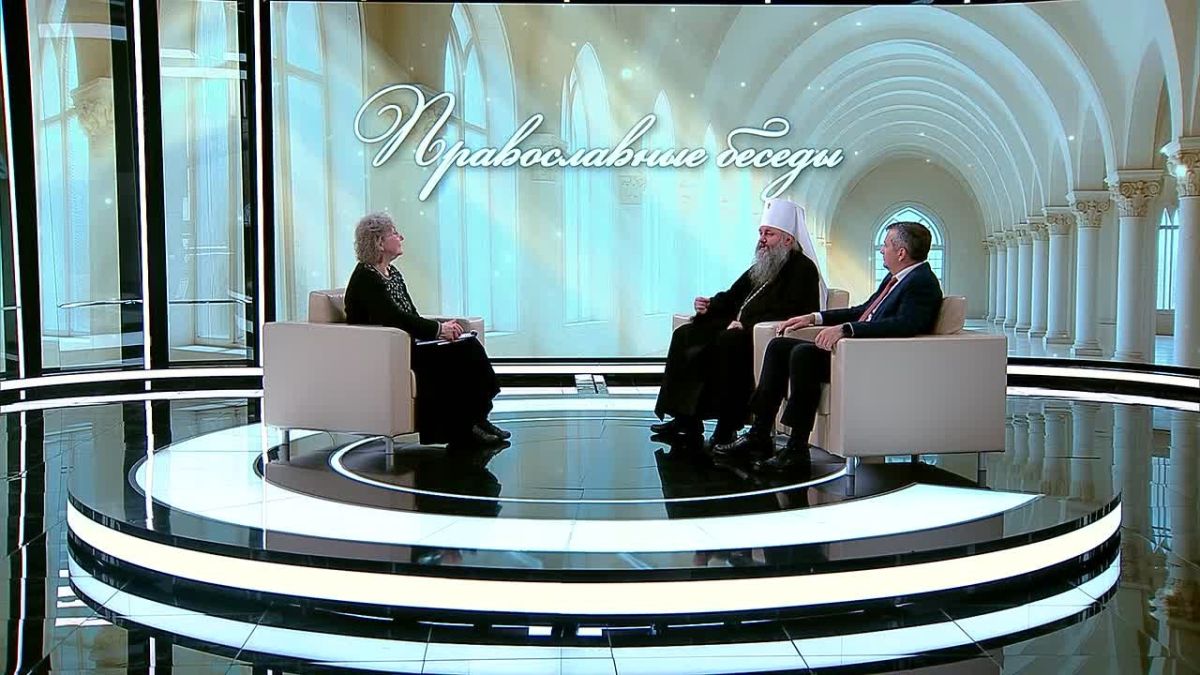 Митрополит Самарский и Новокуйбышевский Феодосий в студии ГТРК «Самара» поздравил педагогов и учителей с профессиональным праздником