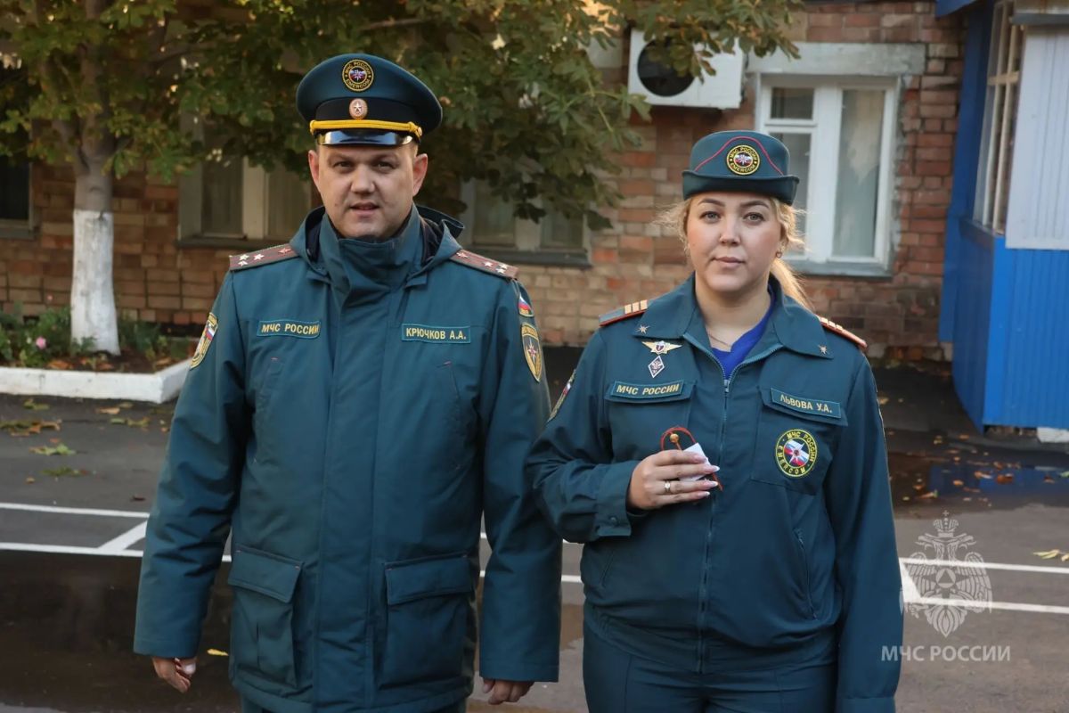 В региональном управлении МЧС России состоялось вручение очередных специальных званий В региональном управлении МЧС России состоялось вручение очередных специальных званий