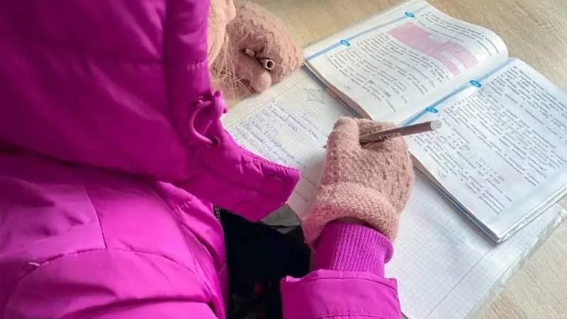 В России предложили сокращать учебный день, если в школе холодно