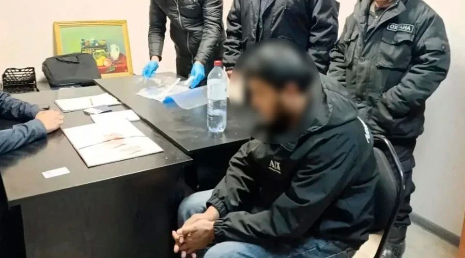 Иностранец без документов пытался дать взятку полицейскому в Самаре