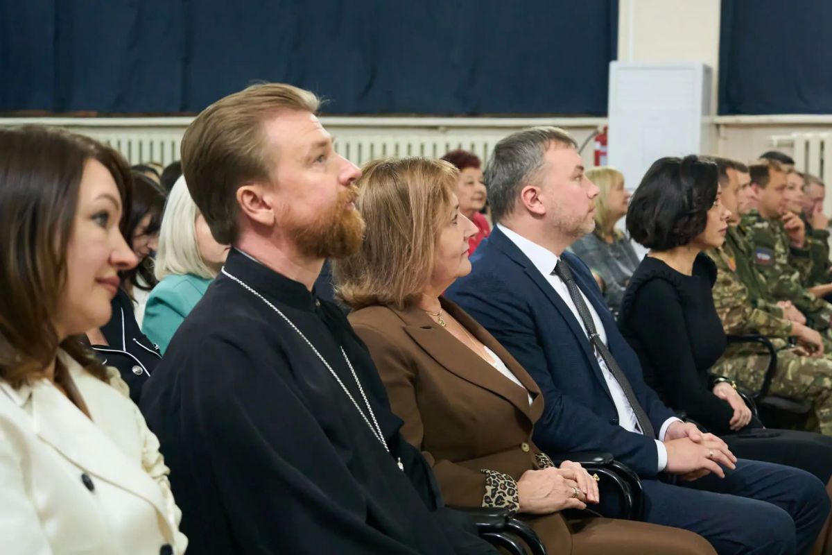 В Сызрани чествовали педагогов В Сызрани чествовали педагогов