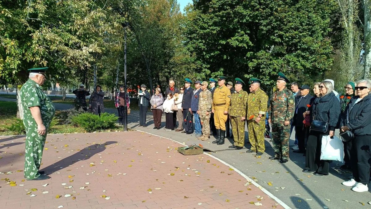 В Самаре в Парке Победы прошла закладка капсулы с землёй с мест боёв на Северном Кавказе в годы Великой Отечественной войны В Самаре в Парке Победы прошла закладка капсулы с землёй с мест боёв на Северном Кавказе в годы Великой Отечественной войны