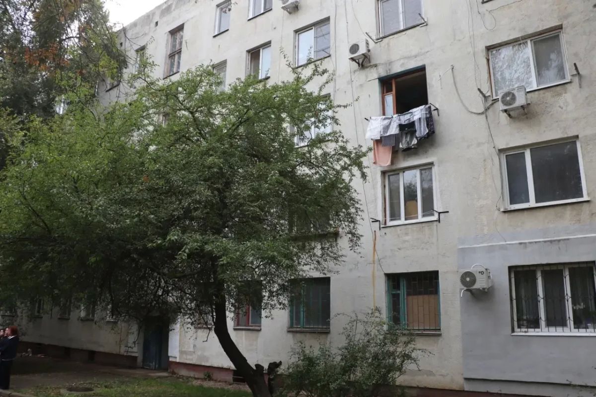 Объезжаю жилой фонд Керчи. Сегодня выездные встречи провожу в общежитиях района Войково Объезжаю жилой фонд Керчи. Сегодня выездные встречи провожу в общежитиях района Войково