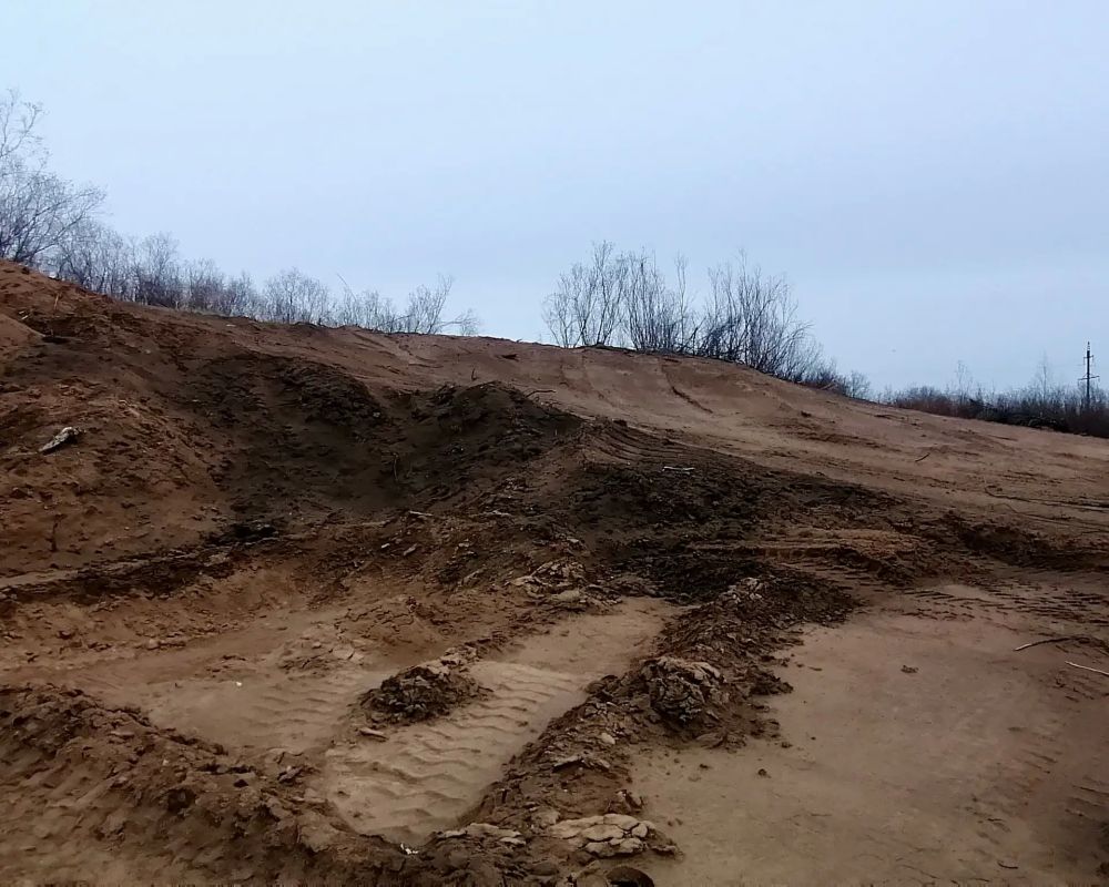Недропользователь выплатил ущерб за несанкционированную добычу песка
