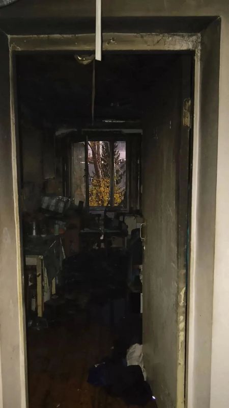 В Похвистнево при пожаре пострадал мужчина-инвалид и спасены три человека В Похвистнево при пожаре пострадал мужчина-инвалид и спасены три человека