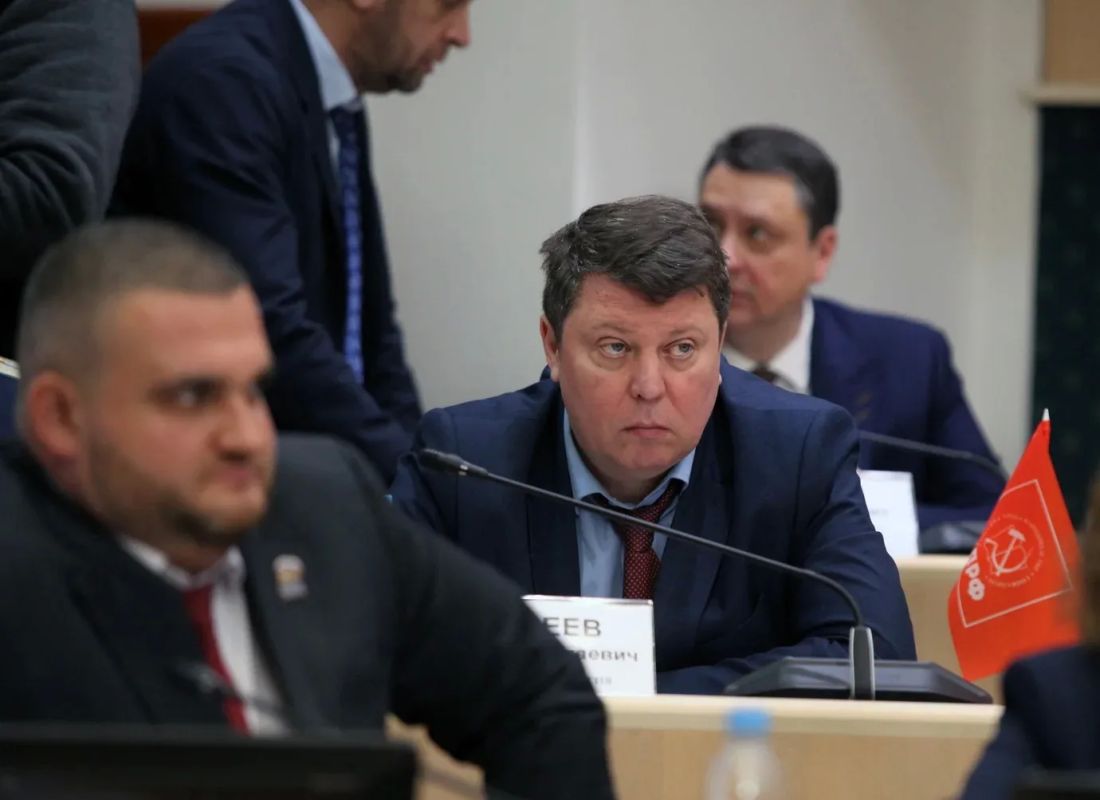 Депутат самарской губдумы Матвеев заявил о нехватке средств для продолжения политической работы