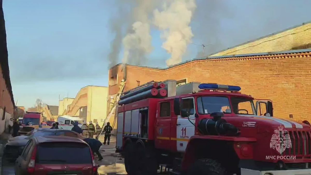 Утром произошёл пожар в Тольятти на улице Заставной, 17