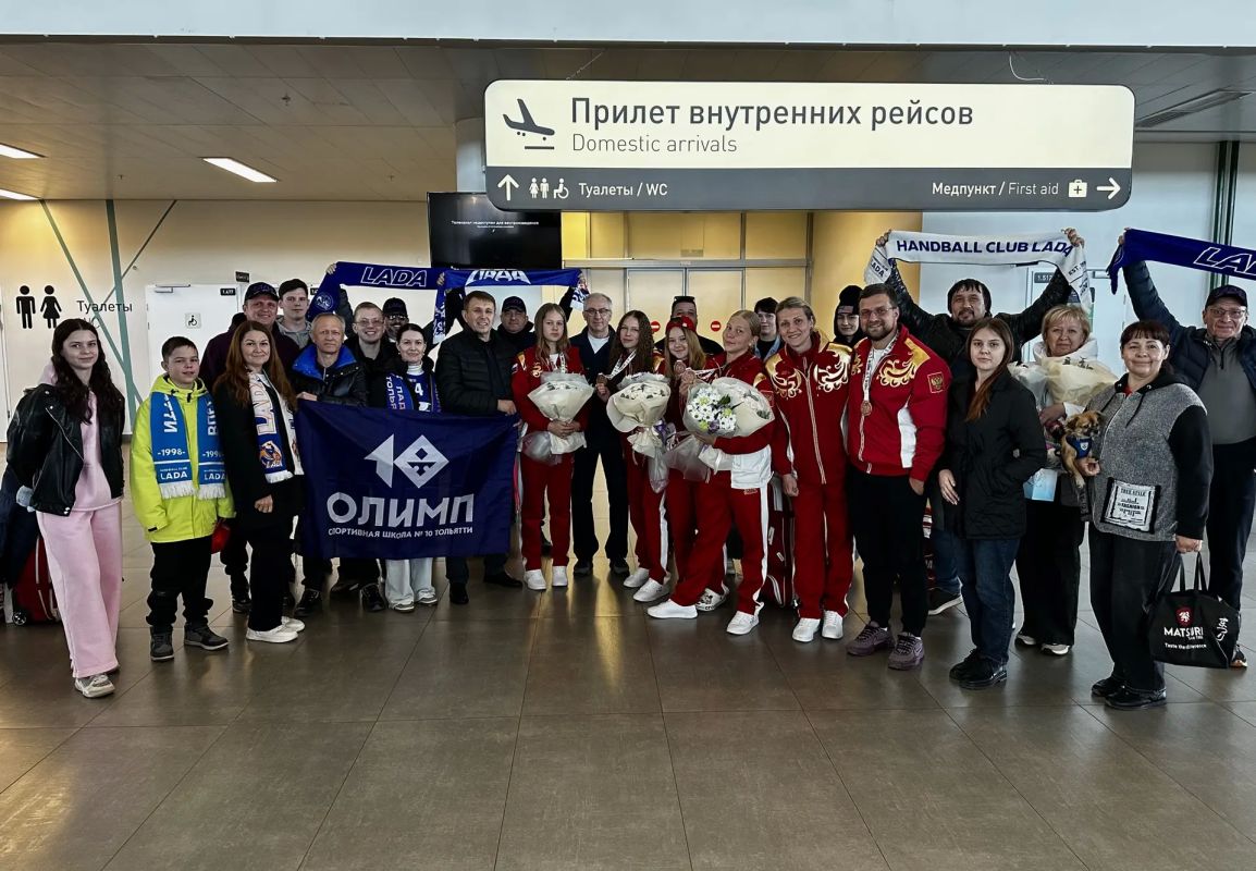 Наши бронзовые призёры вернулись домой!