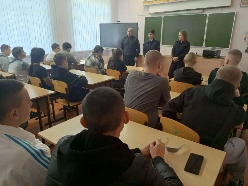 В Самарской области полицейские рассказали студентам о возможностях службы в органах внутренних дел