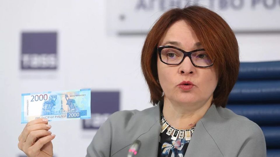 Ситуация с наличными в банках: что происходит и как это на нас влияет?