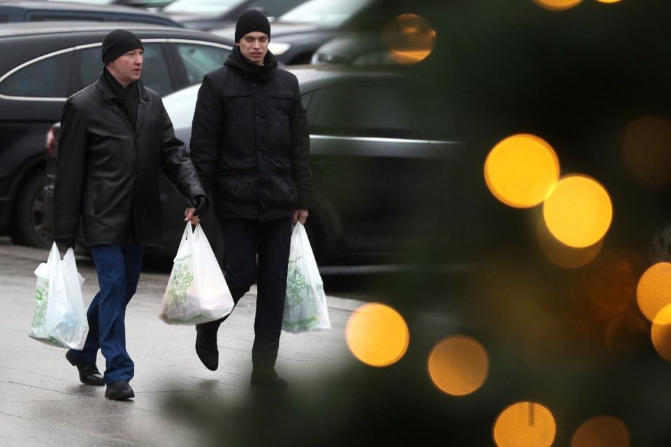 Как легко подготовить шикарный новогодний стол: рецепты, которые можно сделать заранее