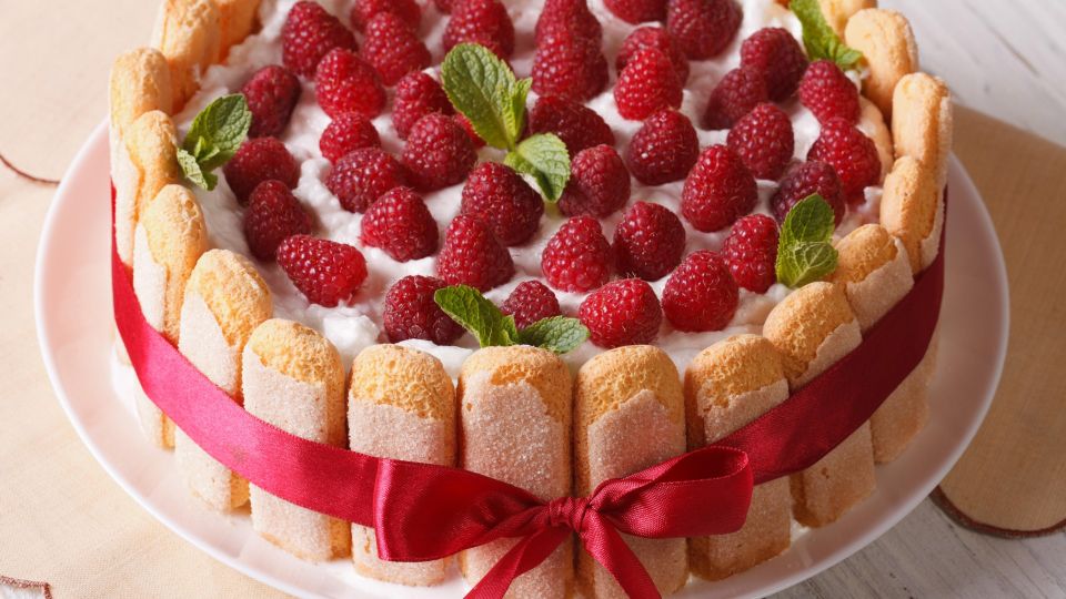 И яблоки не нужны: эта шарлотка по любимому рецепту Тургенева станет вашим коронным блюдом