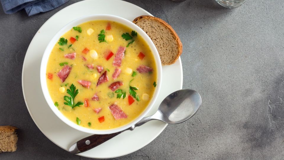 Этот суп обожали хозяйки в СССР: сытный и очень бюджетный