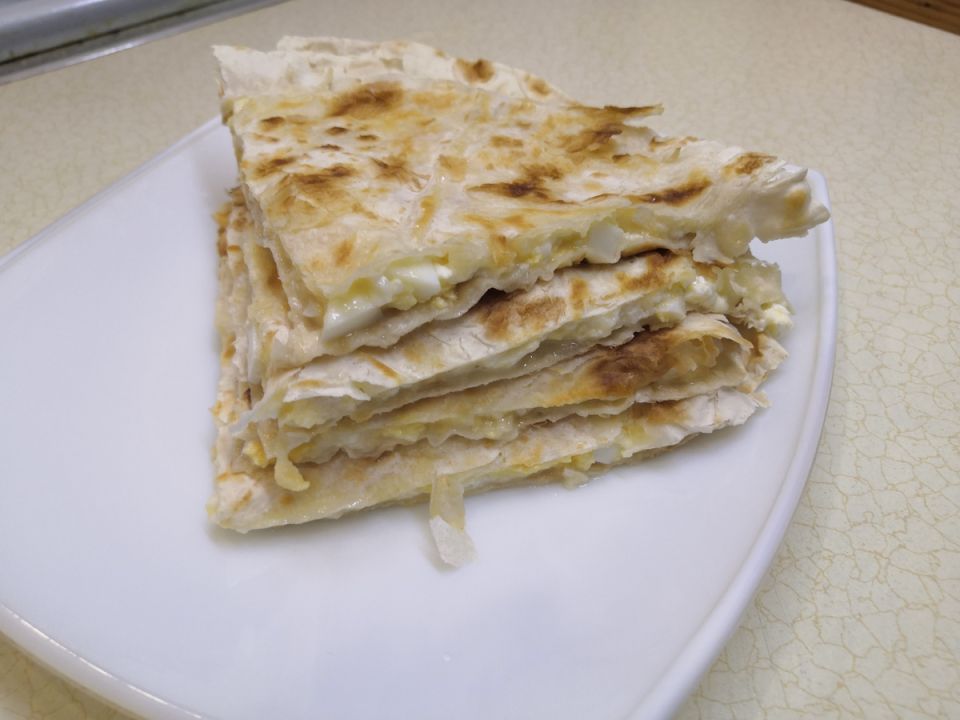 Лаваш на завтрак: как приготовить белковый заряд для энергичного старта дня