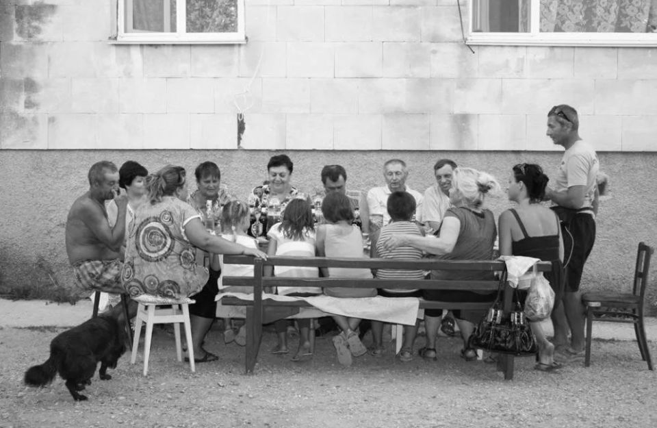 От дружбы до незнакомства: как соседи стали чужими