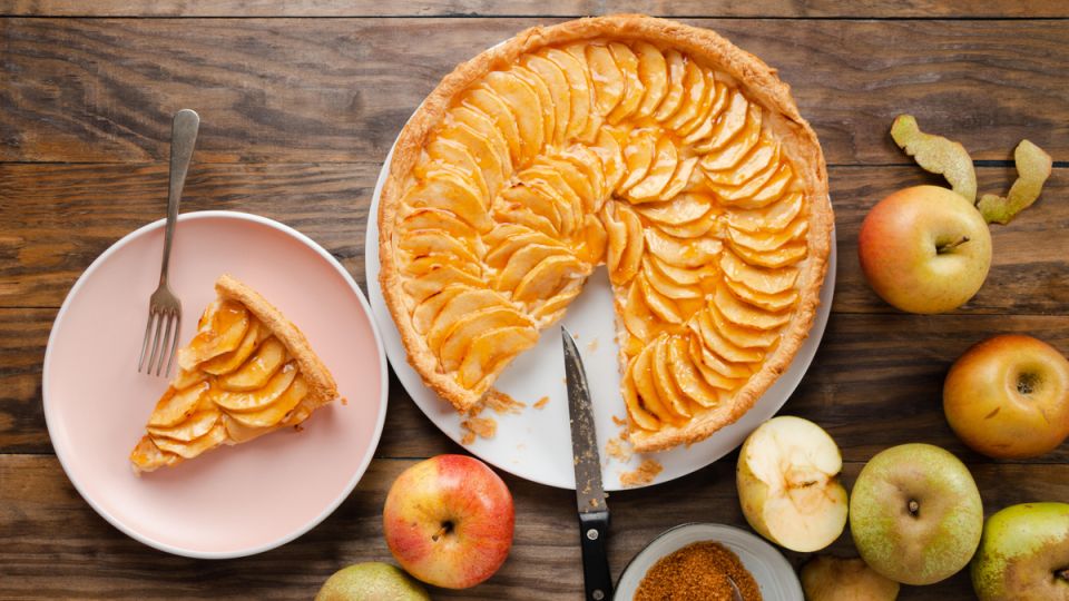 Секрет идеальной шарлотки вовсе не в яблоках: просто добавьте один ингредиент