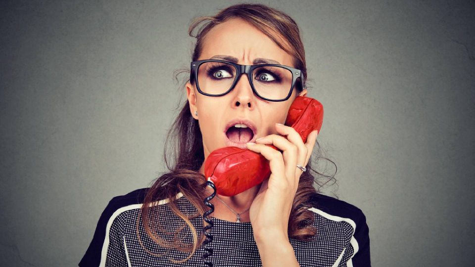 Меткая фраза избавит от навязчивых звонков вмиг: скажите мошенникам вот что