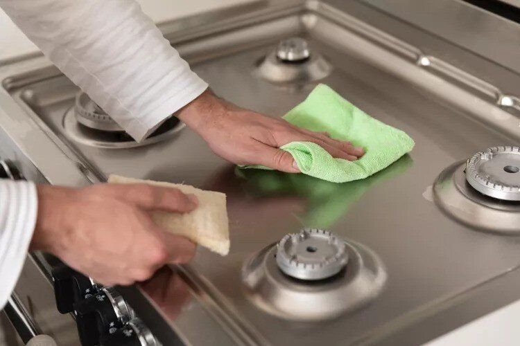 Как вернуть блеск металлургической поверхности после воды: простые советы