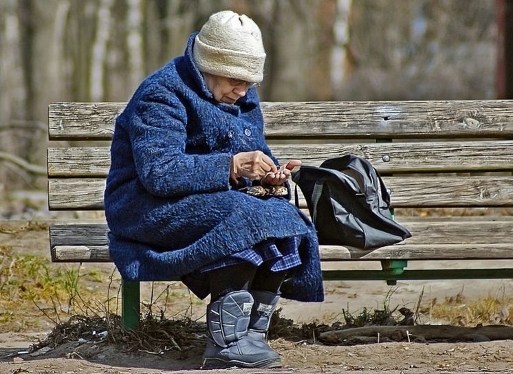 Пенсионеры России получат единовременную помощь: как и кому положены 5000 рублей