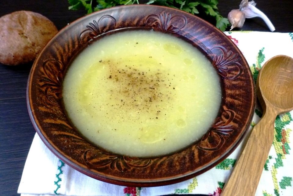 Картофельный суп по бабушкиному рецепту: вкус, который никогда не устареет