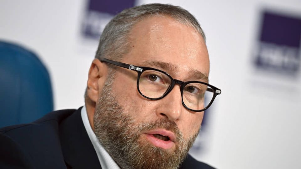 Запрет авторизации через иностранные сервисы: кто попадает под удар?