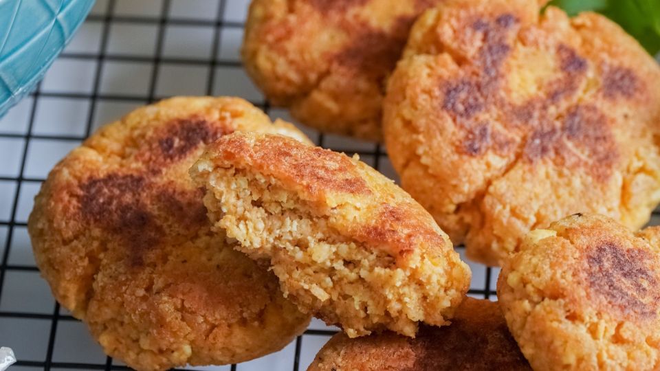 У мудрых хозяек котлеты всегда сочные: готовят не на сковороде