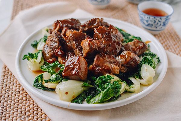 Необычный стейк в китайском стиле: погружение в мир восточных вкусов за считанные минуты