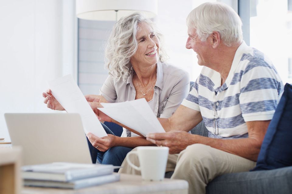 Наследство в России: как долги становятся бременем, а пенсионные накопления уходят в небытие