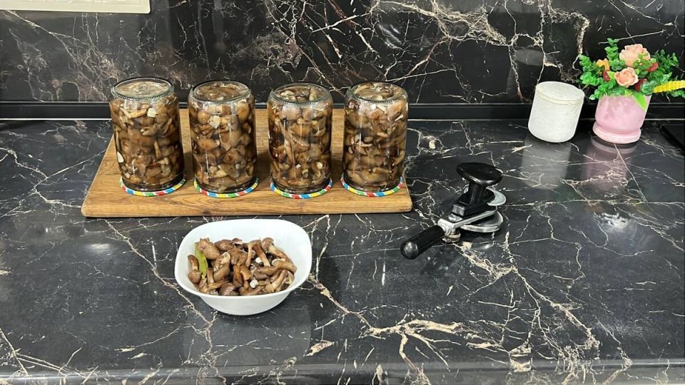 Пикник в банке: как заготовить ароматные опята на зиму