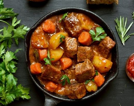 Почему гуляш выходит жестким и как сделать мясо мягким всегда