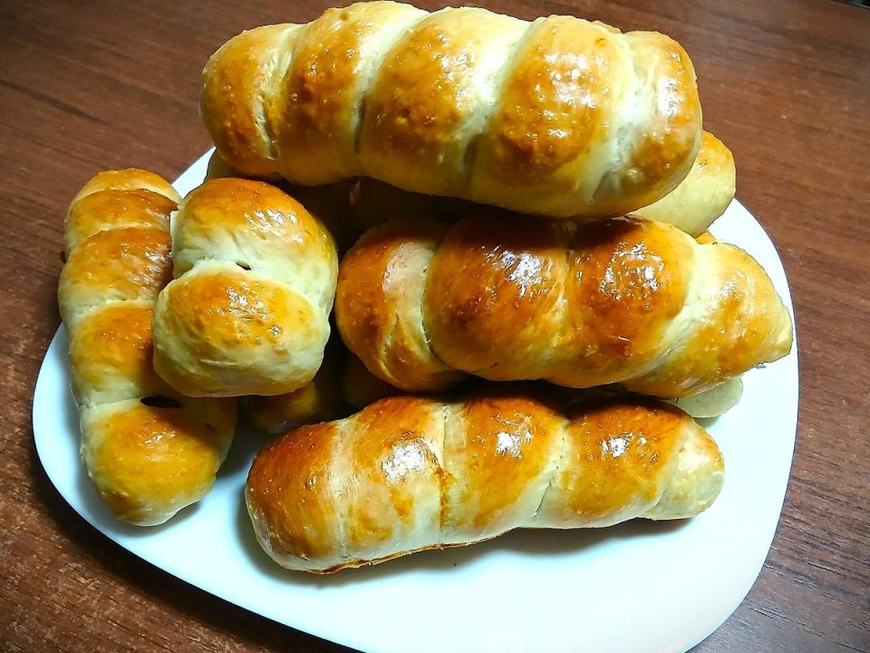Секреты приготовления золотистых сосисок в тесте, которые покорят всех